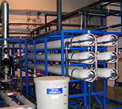 反滲透(RO)水處理設備